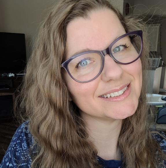 Hi It’s Harmony here from Harmony’s posh - Picture 5 of 6